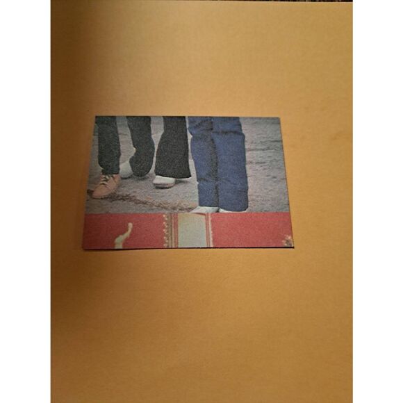 Vintage 1979 Raincloud Productions Queen Trading Card #25 Rock Band Memorabilia - Picture 2 of 2